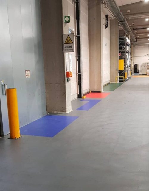 Atelier-de-production-dalle-pvc